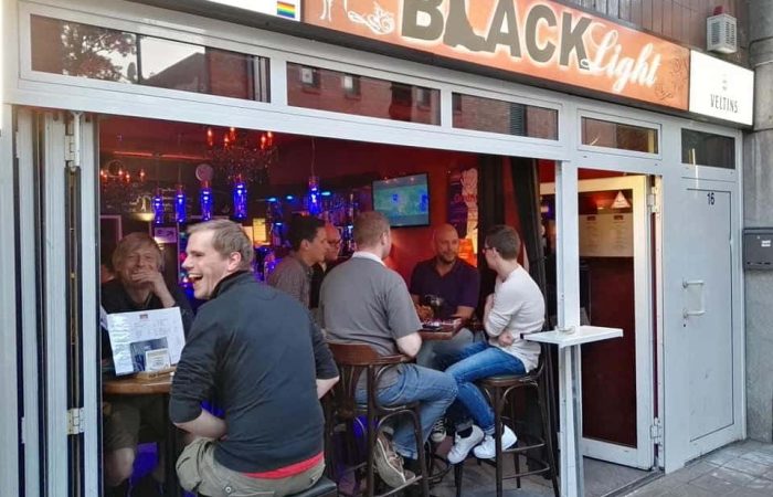 Black Light Bar