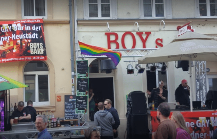 Boys Bar